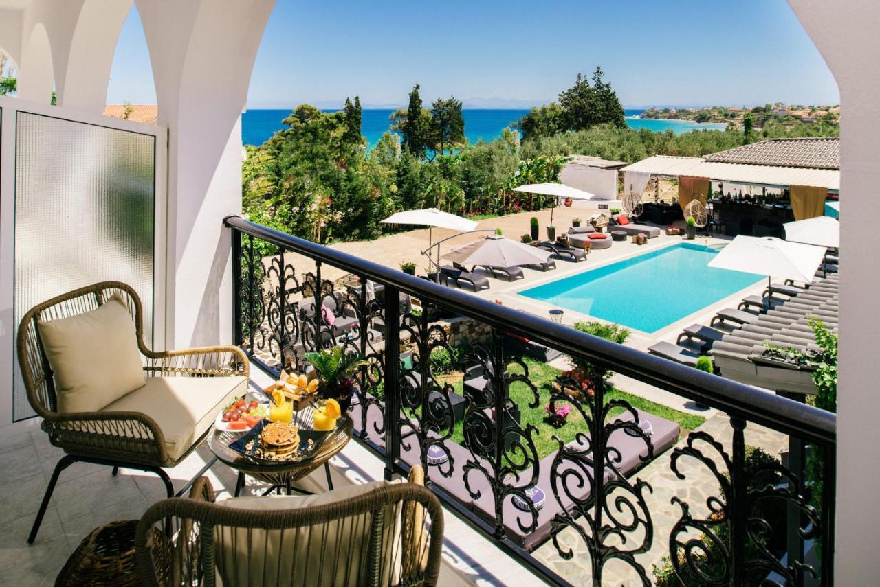 Villa Corali Apartments Sea Breath & Pool Amúdi Kültér fotó